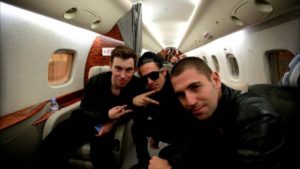 Hardwell Teams Up With Dimitri Vegas Like Mike To Release